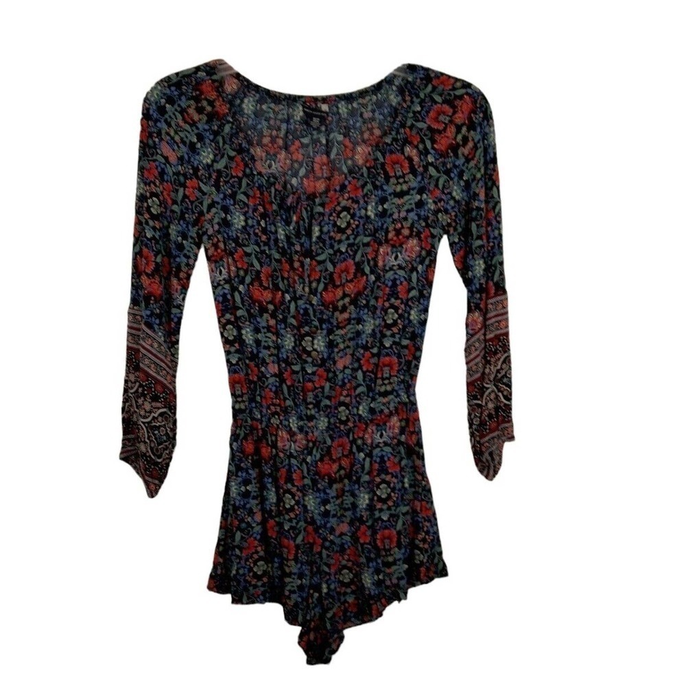 American Eagle Womens Floral Romper Shorts Long Sleeve Red Blue - Picture 6 of 6